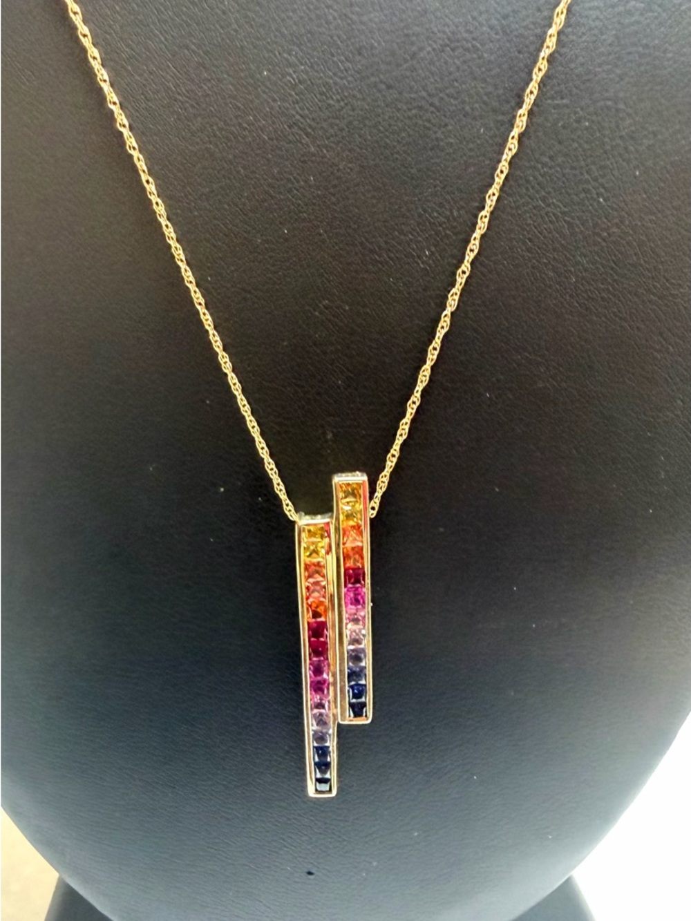 10k Yellow Gold Rainbow Sapphire Pendant Necklace